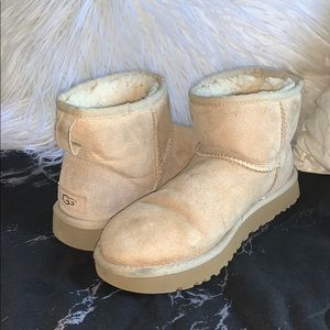 UGG BOOTS